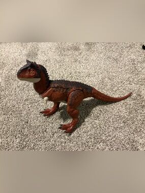 Jurassic World Carnotaurus Red-Brown Play Dinosaur Action Figure - Kids Toys